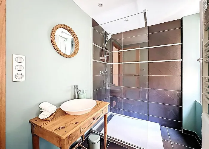 La Rose Du Roc - Maison 4 Niveaux, Terrasse Vue 펜션 그랑빌