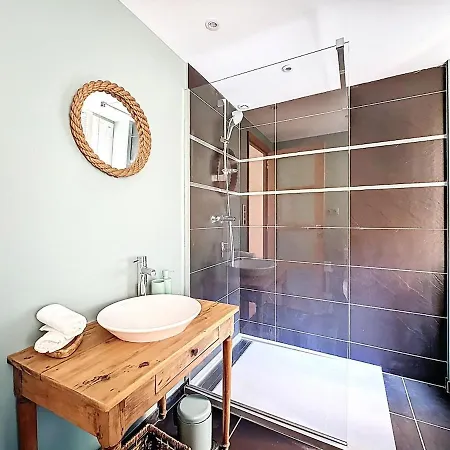 La Rose Du Roc - Maison 4 Niveaux, Terrasse Vue Vakantiehuis Granville